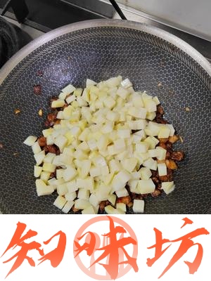 肉粒土豆-下饭菜的做法 步骤5