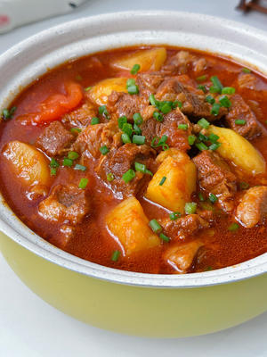 番茄土豆炖牛肉的做法 步骤1