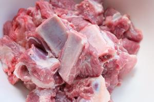 糖醋排骨简单好做的做法 步骤1