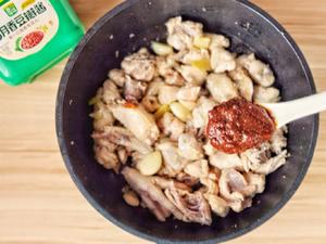 板栗烧鸡的神仙做法❗❗巨下饭家常菜，香哭全家的做法 步骤7