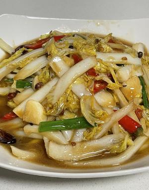 快去做，这真是超级下饭家常菜！！！素炒娃娃菜❗❗❗的做法 步骤1