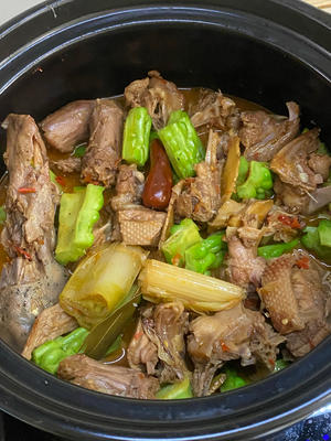 超级下饭菜苦瓜烧鸭的做法 步骤8