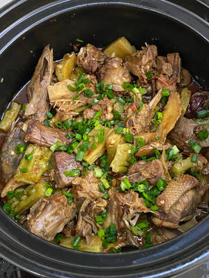 超级下饭菜苦瓜烧鸭的做法 步骤10