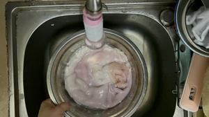 暖胃的猪肚鸡的做法 步骤2