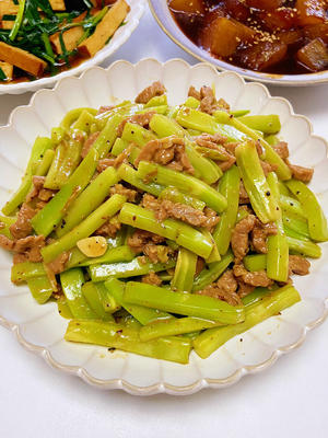 黑椒牛柳炒青笋，低脂爽口简单下饭，新派健康美味家常菜，优质蛋白与维生素完美组合的做法 步骤6