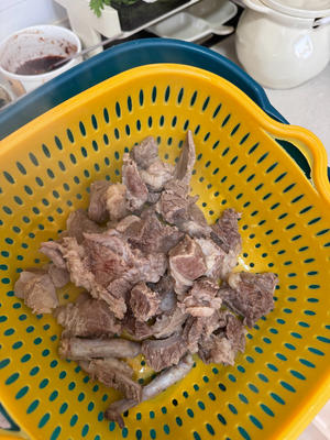 红烧牛肉的做法 步骤5