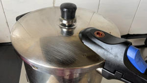 红烧小羊腿的做法 步骤5