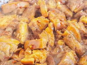 麻辣干锅肘子｜软糯干香麻辣过瘾的做法 步骤8