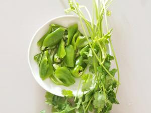 麻辣干锅肘子｜软糯干香麻辣过瘾的做法 步骤2