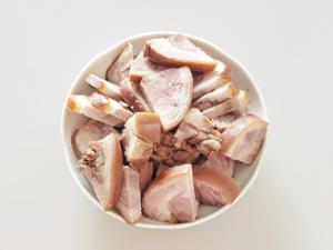 麻辣干锅肘子｜软糯干香麻辣过瘾的做法 步骤1