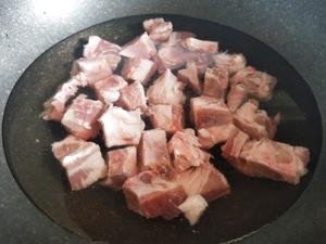 ㊙️🔥家常菜‼️腐竹烧小排‼️腐竹比排骨好吃的做法 步骤3