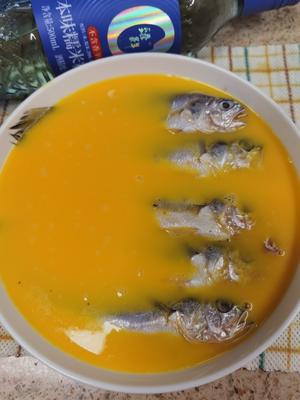 🔥超鲜‼️小黄鱼蒸蛋的做法 步骤5