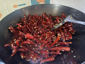 烟熏糯米排骨香肠（川渝年货）的做法 步骤4