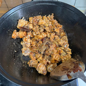 小鸡炖蘑菇的做法 步骤5