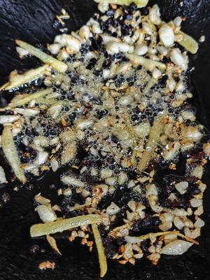 豉香排骨Ｉ无敌下饭的做法 步骤1