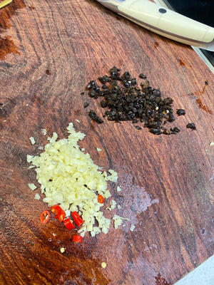 豉汁蒸排骨的做法 步骤2