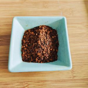 手撕小鱼干的做法 步骤2