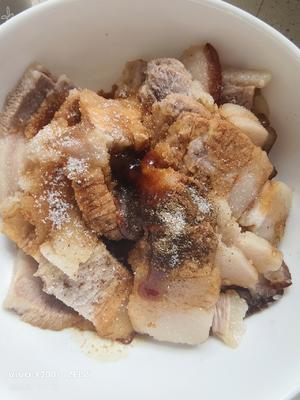 超级美味梅菜扣肉，不油腻还下饭的做法 步骤11