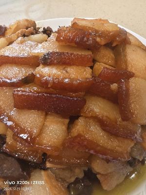 超级美味梅菜扣肉，不油腻还下饭的做法 步骤17