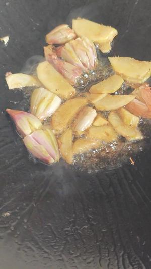 今日吃鸡【酱油鸡】的做法 步骤6