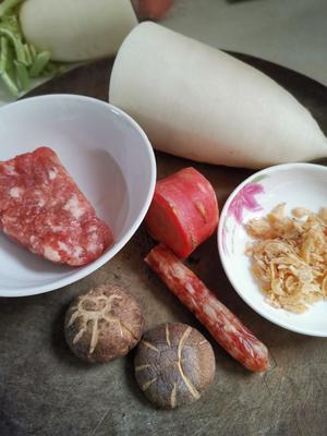 高龄父母食谱——晶莹软香团圆吉祥客家蒸萝卜圆子的做法 步骤1