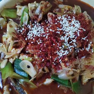 家常菜之水煮鲈鱼的做法 步骤9