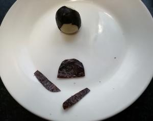儿童创意餐：卡通企鹅鹌鹑蛋的做法 步骤12