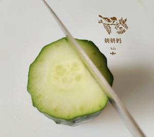 简单美丽的🌺黄瓜花围边盘饰的做法 步骤2