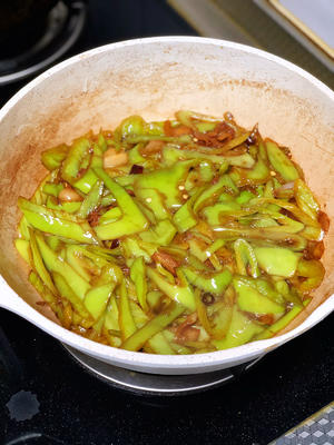 无敌下饭的家常菜，糖醋辣椒！一道菜三种口味的碰撞！酸、甜、辣，拌米饭没人能抗拒的做法 步骤6
