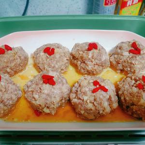 秋天最合适吃莲藕——莲藕蒸肉丸的做法 步骤4