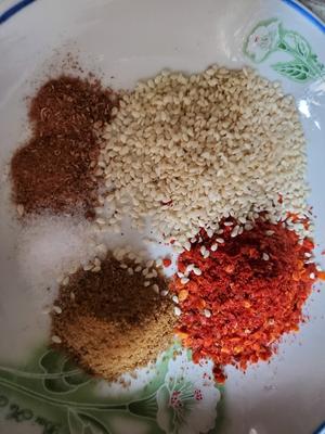 吃不到膻味的比烧烤更好吃的孜然羊肉🐏的做法 步骤15