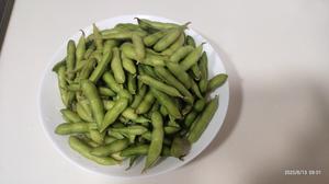 煮毛豆的做法 步骤1