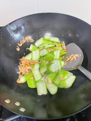 快手菜💖丝瓜鳞虾炒蛋的做法 步骤9