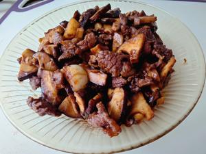 快手菜之酱烧香菇牛肉的做法 步骤9
