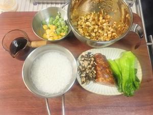 快手煲仔饭的做法 步骤1