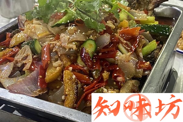 2581-万州烤鱼.jpg 2581-万州烤鱼.jpg