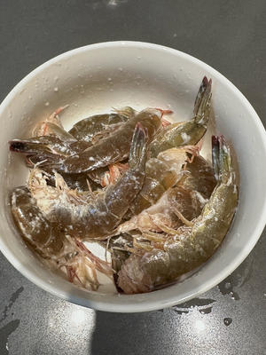 避风塘大虾🍤的做法 步骤5