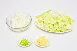 韩式辣炒年糕的做法 步骤2