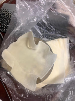 创意菜荷包元宝虾球的做法 步骤8