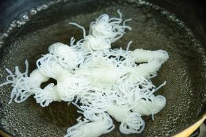 酸辣过瘾 | 捞汁小海鲜的做法 步骤6
