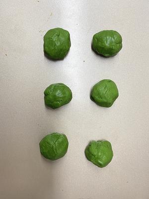 可爱到犯规 ❗❗ 乌龟菠萝包~这个创意谁想出来了的？的做法 步骤16