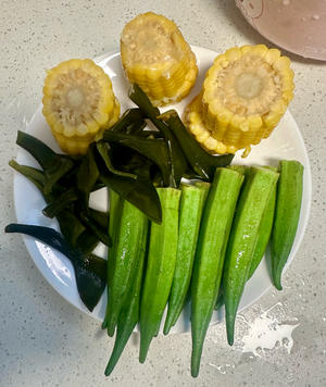 （纯素食）番茄🍅浓汤🍲面的做法 步骤3