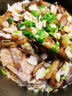 创意菜:茄子肉饼焖饭的做法 步骤10