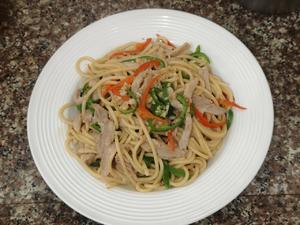 爆赞！黑椒猪柳意面🍝的做法 步骤7
