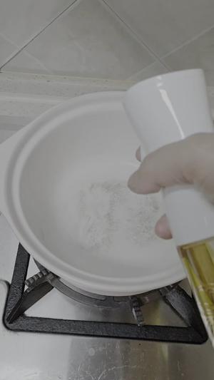 番茄肥牛煲的做法 步骤3