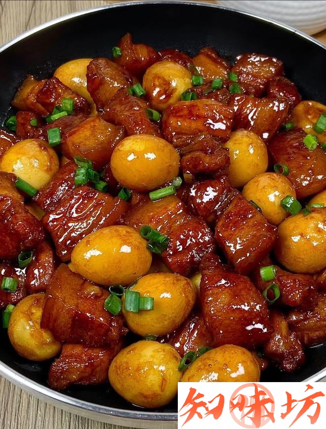 今天这个鹌鹑蛋红烧肉 简直不要太下饭了