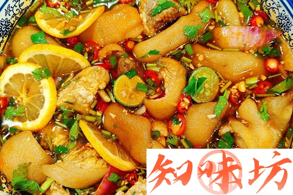 酸辣猪蹄和爆款捞拌藤椒海鲜视频教程